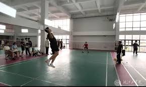 近7战6胜重回争冠行列！唐斯交易实现双回报，场均13+4接班康利